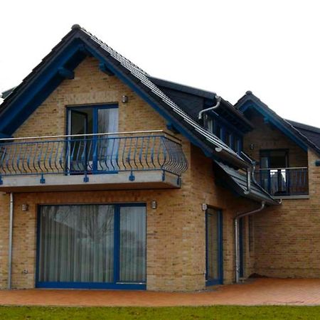 Ferienhaus Direkt An See & Strand 高恩莱宾 外观 照片